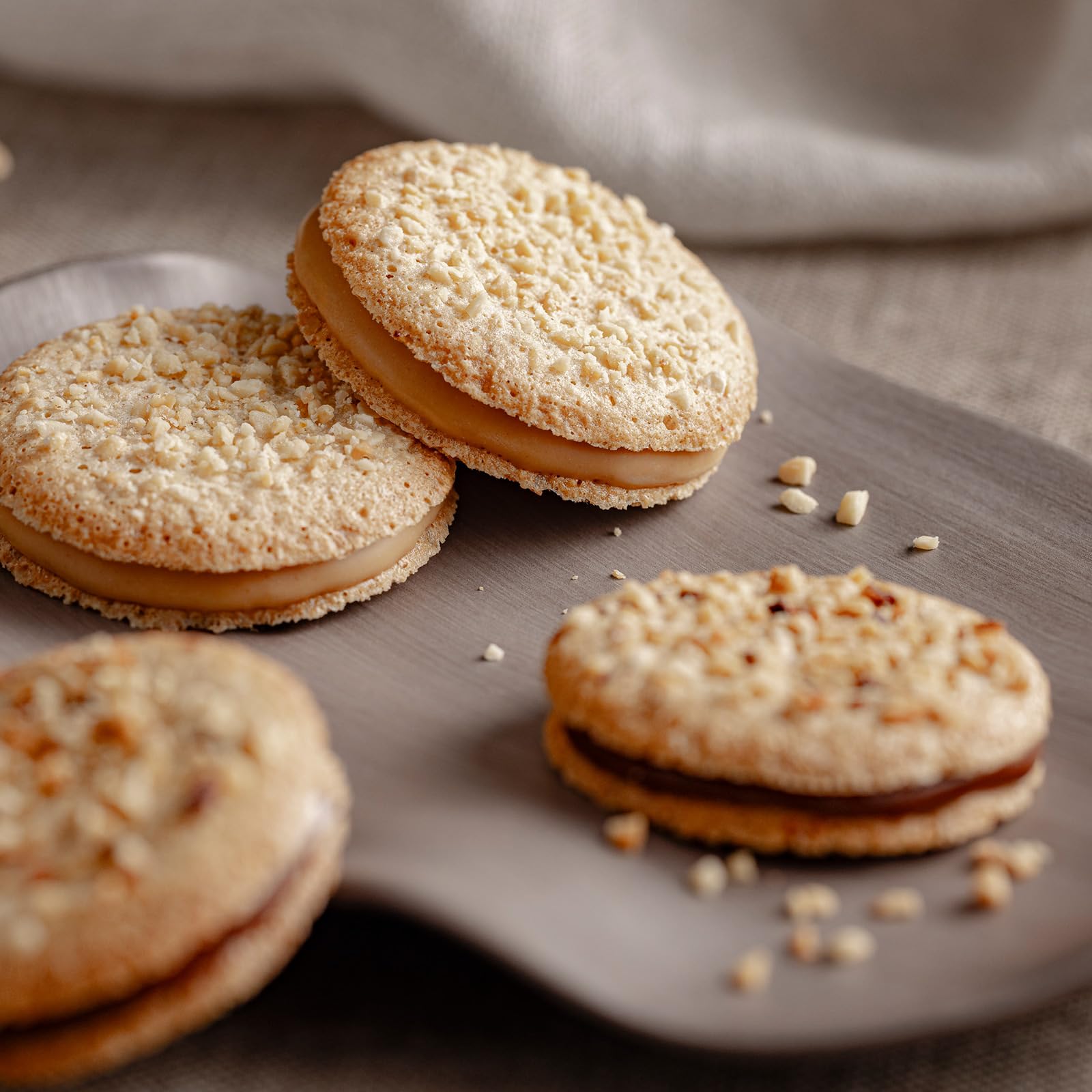 loacker-biscuits-peanut-pleasure-arachidi-80g image 3