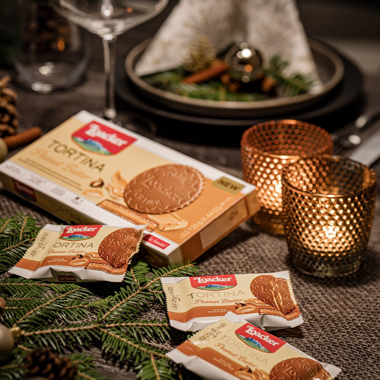 loacker-tortina-peanut-butter-wafer-con-burro-d-arachidi-e-cioccolato-al-latte-6 image 5